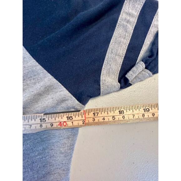 Disney The Little Mermaid Gray & Navy Raglan Sleeve Graphic Tee Size Small - Picture 5 of 6